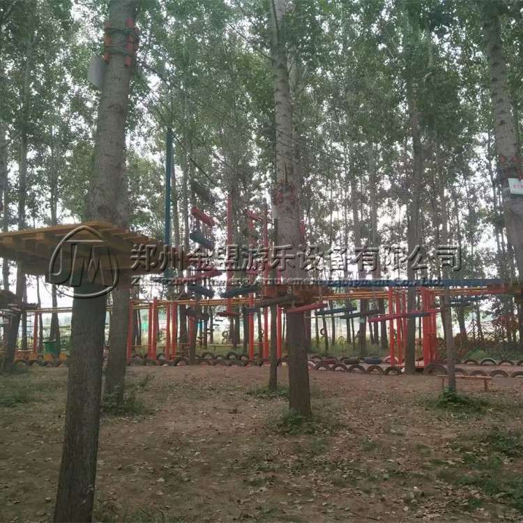 叢林穿梭_體能樂園